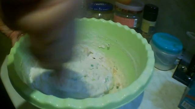 ОЛАДЬИ С КУРИНОЙ ГРУДКОЙ смотреть онлайн