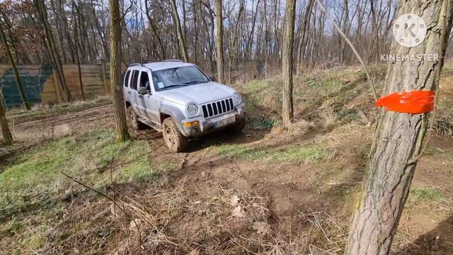 1. Sraz Jeep South Moravia Bunkr смотреть онлайн