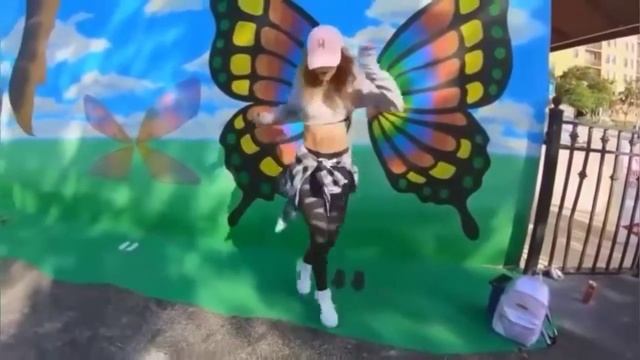 Музыка из YouTube music для танцев, разминки смотреть онлайн