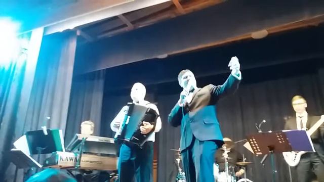 Leif, Pekka & Avec Valkeat vaunut смотреть онлайн