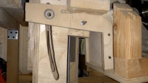 Лифт циркулярной пилы Механизм подъема пильного диска в циркулярном столе