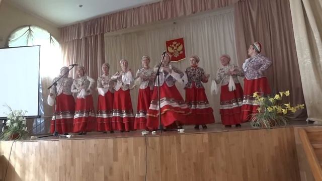 20130628182801 1) Выступает народный хор РУССКАЯ ПЕСНЯ Гуково смотреть онлайн