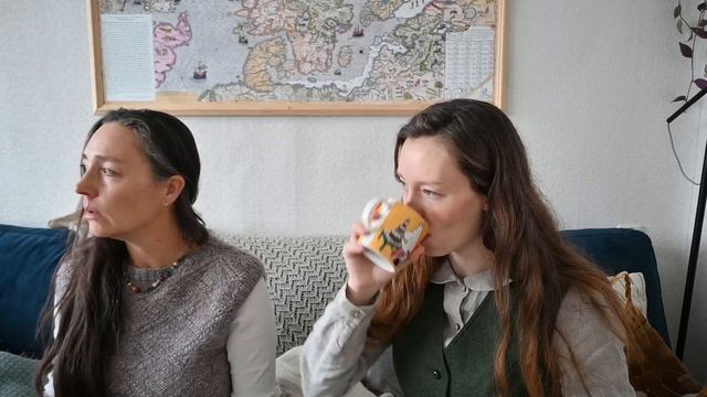 Acrafterstale podcast, episode 36, Baby news, Laine book release and christmas gift knitting! смотреть онлайн