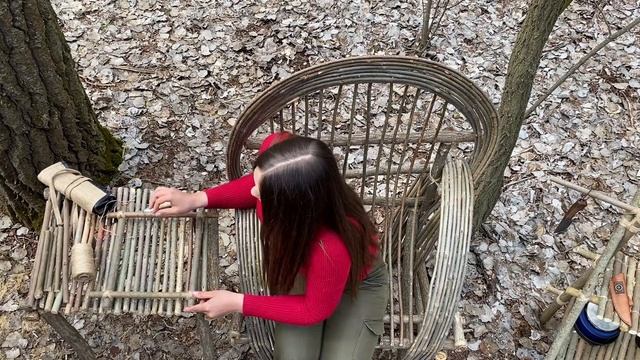 Solo Bushcraft : Amazing Camp Building, Campfire Cooking, Camping Spring Day, Girl In The Woods