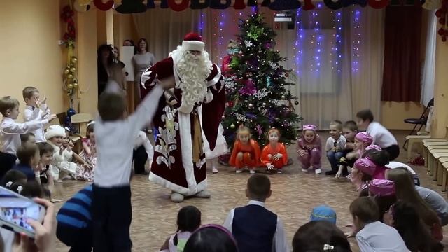 16 Елочки пенечки смотреть онлайн