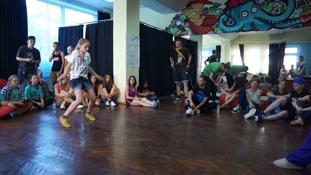 FRESH BATTLE 2014 | Hip Hop IDANCE Battle 1/8 | Saratov
