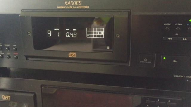 Sony CDP-XA50ES und SONY SS-MS815 ED PASCAL смотреть онлайн