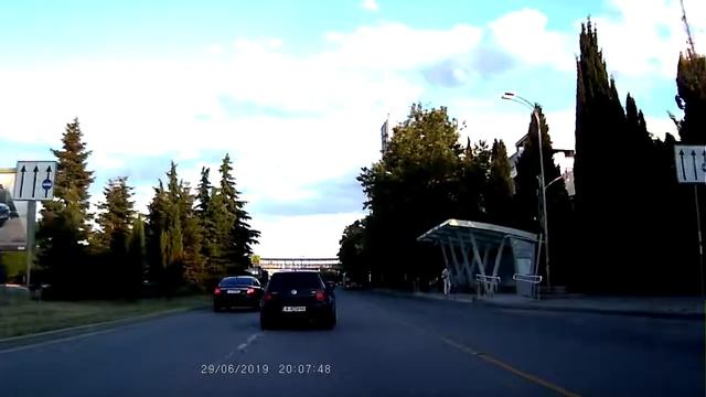 По Бургасу вечером. 29.06.2019. Болгария-2019 смотреть онлайн