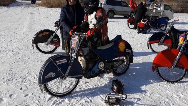 Мотогонки на льду тренировка 21.01.2018 Уссурийск - озеро смотреть онлайн