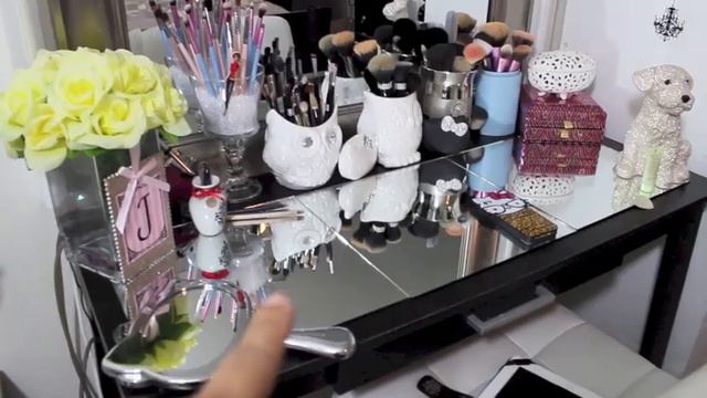 Makeup Collection, Room Tour смотреть онлайн