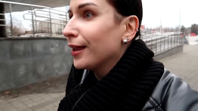 Книги, подарки и вода, что льётся из-под крана //Angelofreniya смотреть онлайн