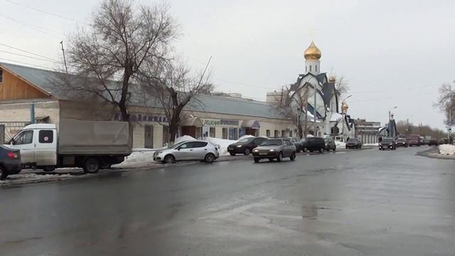 Видеоэкран г. Оренбург, ул. Монтажников 1б/ ул. Пролетарская смотреть онлайн