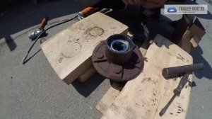 Обзор: Обслуживание ступицы прицепа. Замена подшипников и смазки. Делаем правильно.