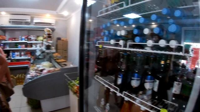 Прогулка по центру Гагры, Абхазия... Площадь независимости смотреть онлайн