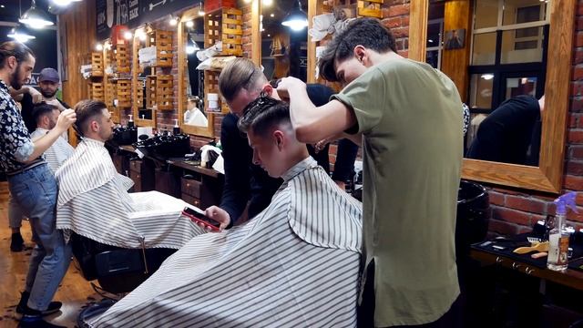 Pompadour hairstyle (Transformation) смотреть онлайн