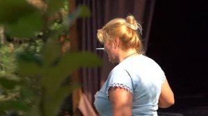 ЛАГЕРЬ ДЕНЬ 27!ДЕВОЧКИ НЕРЯХИ СБЕЖАЛИ ЧЕРЕЗ ОКНО В БАССЕЙН!