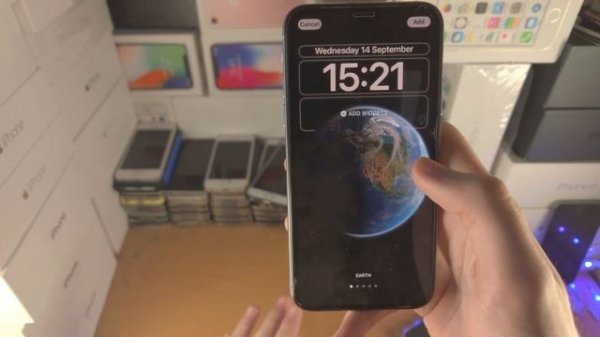 How To Set Earth Wallpaper on iPhone!