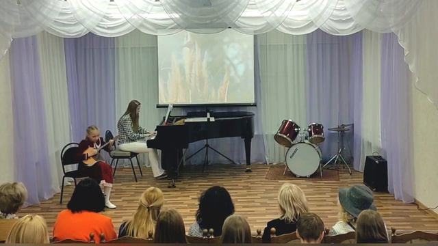 А. Безенсон."Чы-чы, чы-чы, верабей". Карина Холевинская - домра. Концертмейстер Т.А. Эрпорт. смотреть онлайн