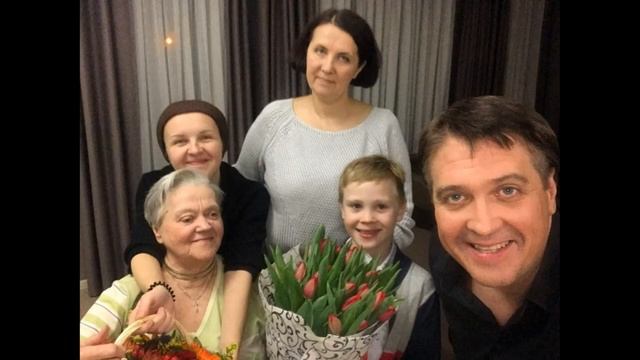 АКТЁР ДЕНИС МАТРОСОВ -КАК СЕЙЧАС ЖИВЁТ БЫВШИЙ МУЖ МАРИИ КУЛИКОВОЙ смотреть онлайн