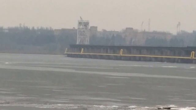 Днепр, скованный льдом смотреть онлайн