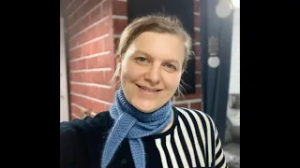 КАК СВЯЗАТЬ МОДНЫЙ ШАРФИК. ПОДРОБНЫЙ мастер класс для НАЧИНАЮЩИХ.