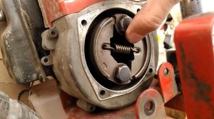 Люфт коленвала на мотокосе триммер