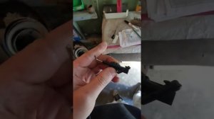 Чистка форсунок стеклоомывателя Kia ceed 2009 #kia #ceed #форсунки #2009