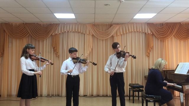 Ансамбль скрипачей "Фантазия" смотреть онлайн