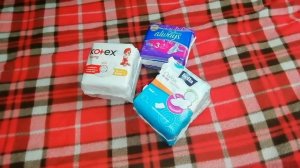 10 ПРИЗНАКОВ ПЕРВЫХ МЕСЯЧНЫХ???!***Кристина??***