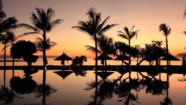 Weekends by StockHits / Background Dance Music For Videos смотреть онлайн