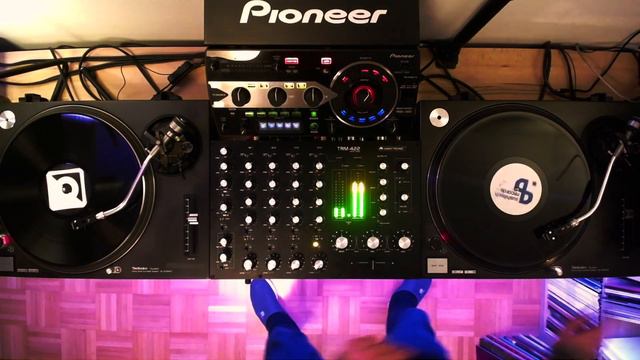 Omnitronic TRM - 422 Sushitech Special / Dub Techno / Deep Tech / Dub House / Dark / Hypnotic смотреть онлайн