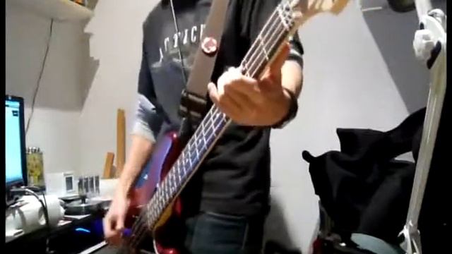 The Offspring - HalfTruism bass cover смотреть онлайн