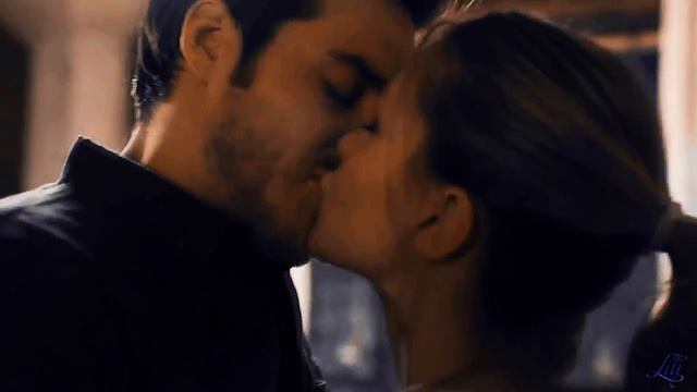 Multicouples || Run To You смотреть онлайн