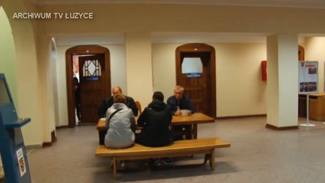 W starostwie zapłacisz bezgotówkowo смотреть онлайн