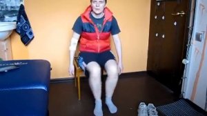 Упражнения для ног сидя на стуле / Leg exercises sitting on a chair