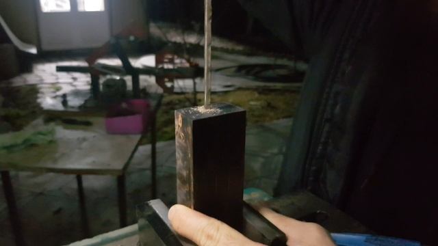 Нож из стали Elmax, рукоять стабилизированная карельская берёза. (HANDCRAFTED KNIVES)