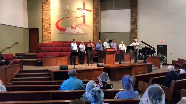 Прикоснулся, Прикоснулся ко мне, не отбросил меня от Себя. смотреть онлайн