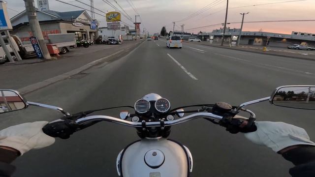 KAWASAKI W650 town riding [ASMR] Tanno Town,Kitami City,Hokkaido смотреть онлайн