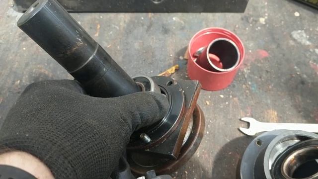 Жареный подшипник основной пилы форматно раскроечного станка смотреть онлайн