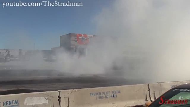 Drifting Battle! Ford Mustang RTR Spec 5 Concept vs 2015 Ford Mustang RTR Spec 2! SEMA 2014! смотреть онлайн