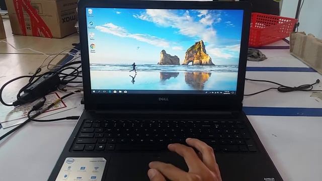 Dell Inspiron 3565/AMD A6/4GB/ 15.6'/DVDRW/Win 10 смотреть онлайн