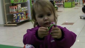 Барби Киндер Сюрприз яйца открываем Barbie Kinder Niespodzianka