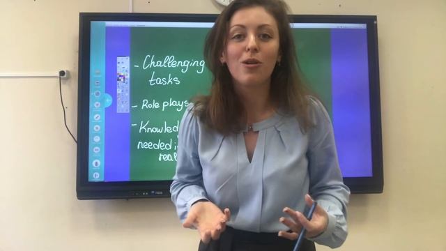 Видеовизитка преподавателя иностранных языков Корягиной Юлии Сергеевны смотреть онлайн
