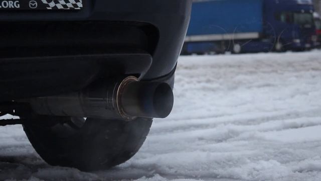 Mazda 323F BA тюнинг выхлопной системы HKS и звук выхлопа смотреть онлайн