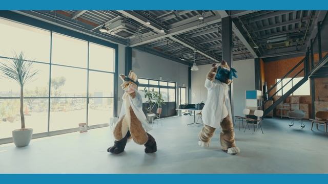 アルセロとこだぎーが『ダンスロボットダンス』 ／ 