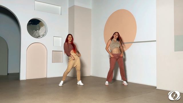 PIRATE by Maitre, Gims, J Balvin | Salsation® Choreo by SMT Julia Trotskaya & SEI Ekaterina Baulina смотреть онлайн