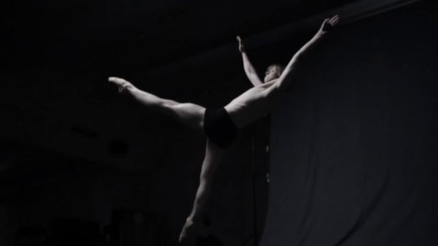 Daniil Simkin - A Portrait by JaegerSloan смотреть онлайн