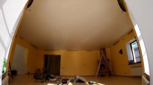 натяжной потолок 46 квадратов. натяжка.