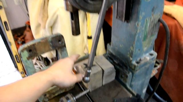 Сверлильный станок ссср 2118 Drilling Machine USSR смотреть онлайн