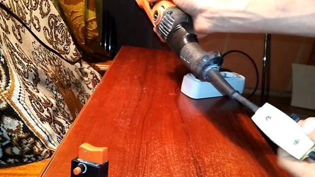 вторая жизнь болгарки выкинул кнопку!!! смотреть онлайн